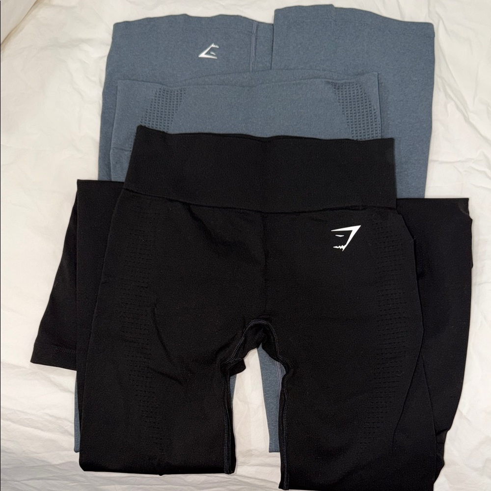 Vita Soft Flared Leggings in Black and Gray